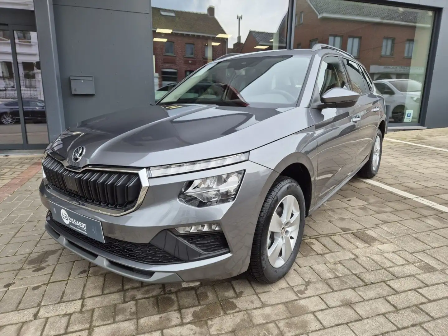 Skoda Kamiq 1.0 TSI Style DSG LED/Parkeerhulp/Carplay Gris - 2