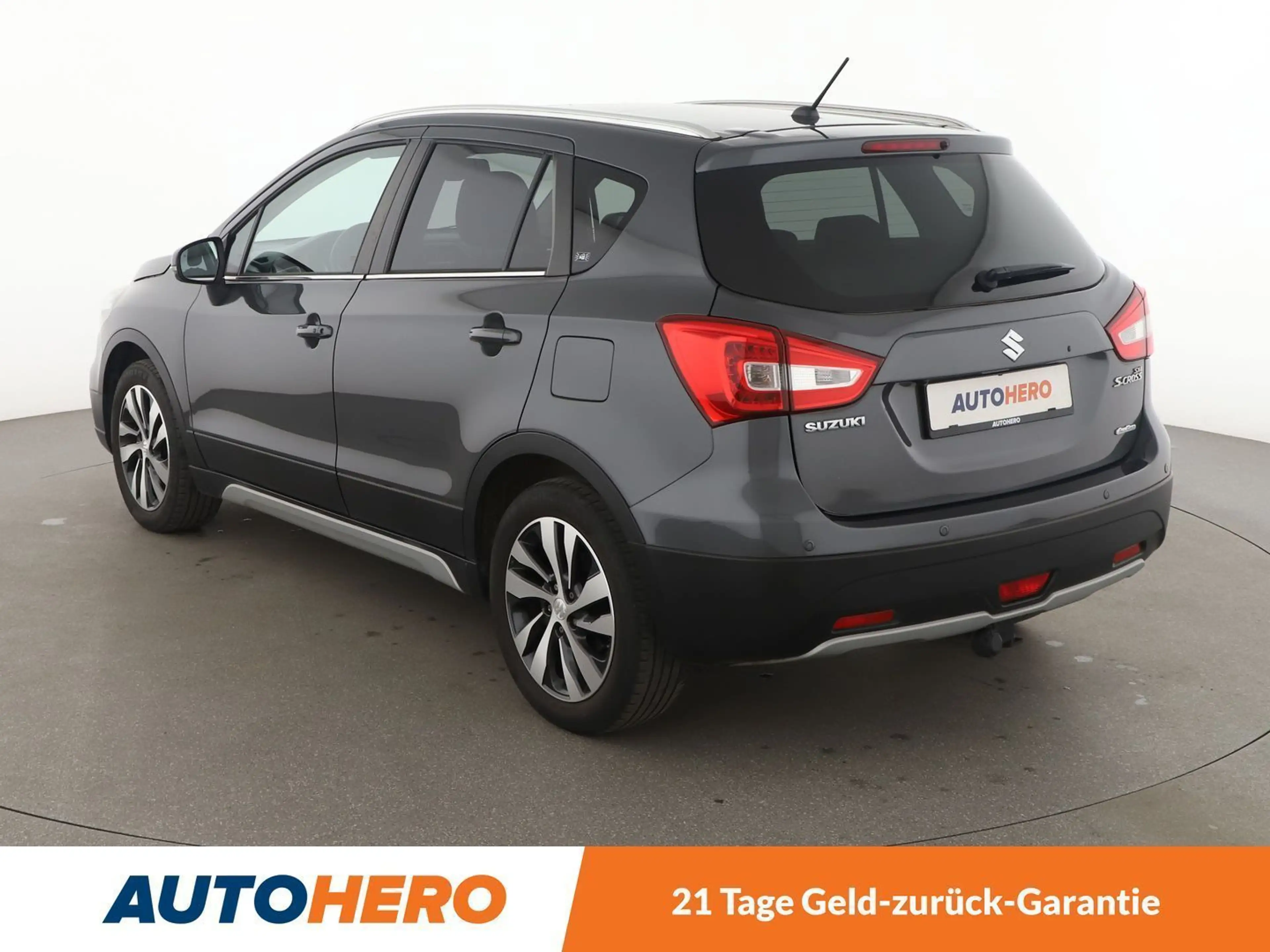Suzuki SX4 1.4 BoosterJet Comfort+ 4x4 Aut*NAVI*ACC*CAM*AHK* — photo 4