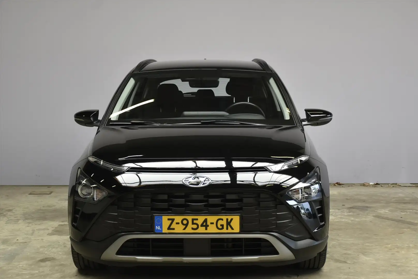 Hyundai BAYON 1.0 T-GDI 48V 100PK Comfort Smart Zwart - 2