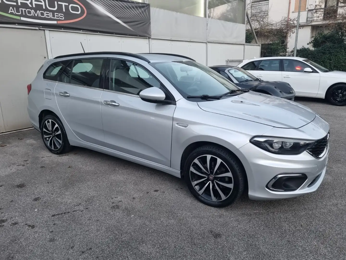 Fiat Tipo Tipo SW II SW 1.6 mjt Lounge Grau - 2