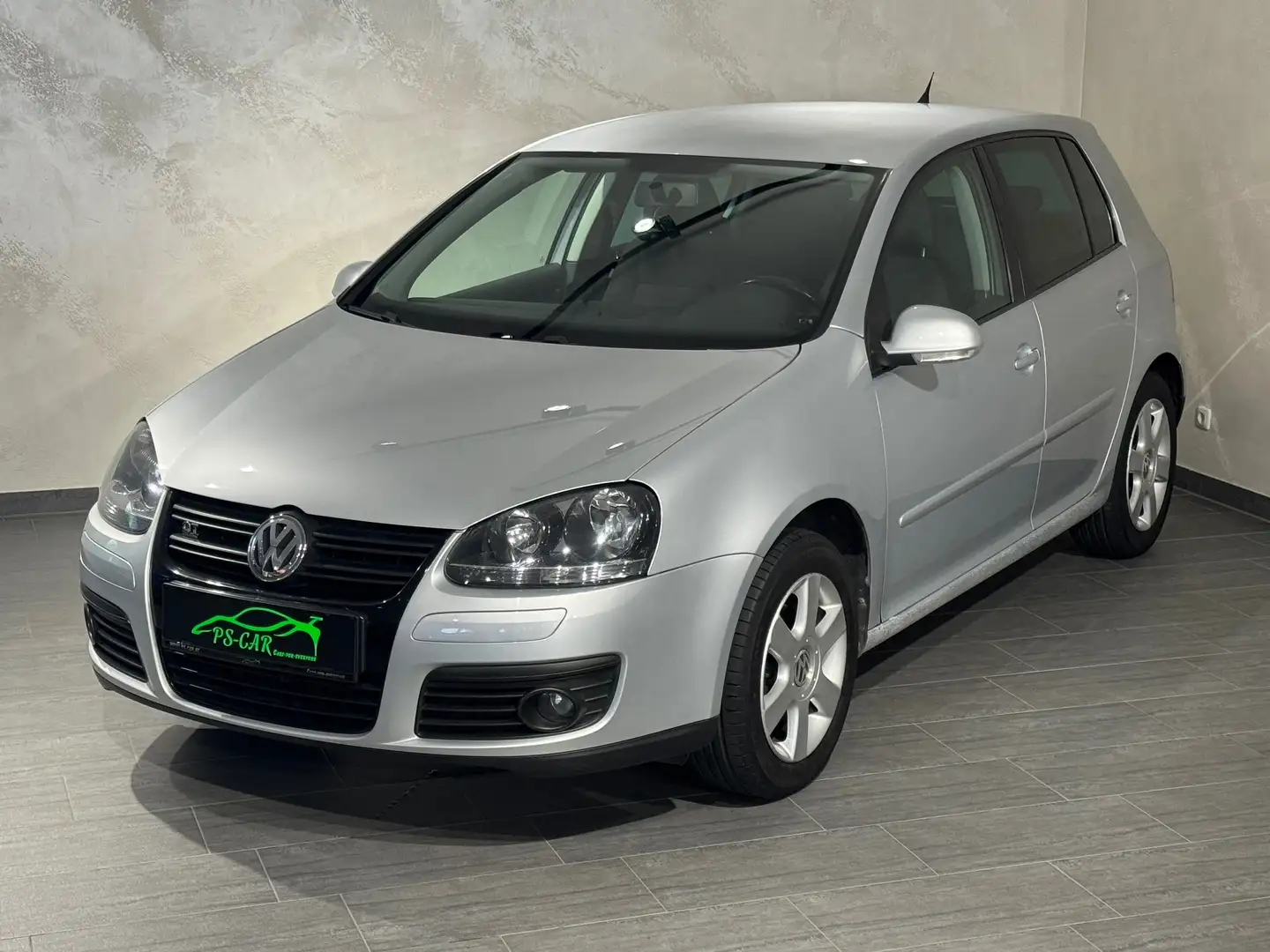 Volkswagen Golf Diesel GT Sport 4Motion Silber - 2