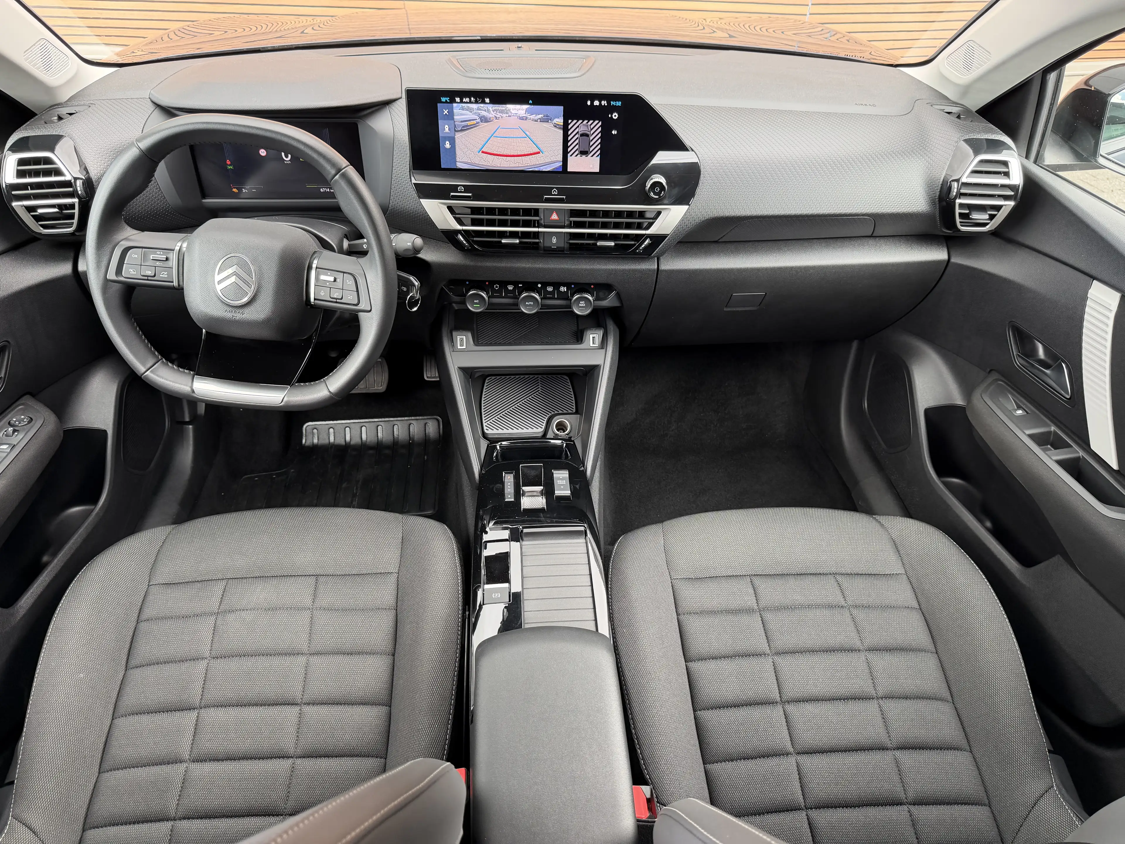 Citroen E-C4 Electric You 136pk Standard range 50 kWh — photo 2