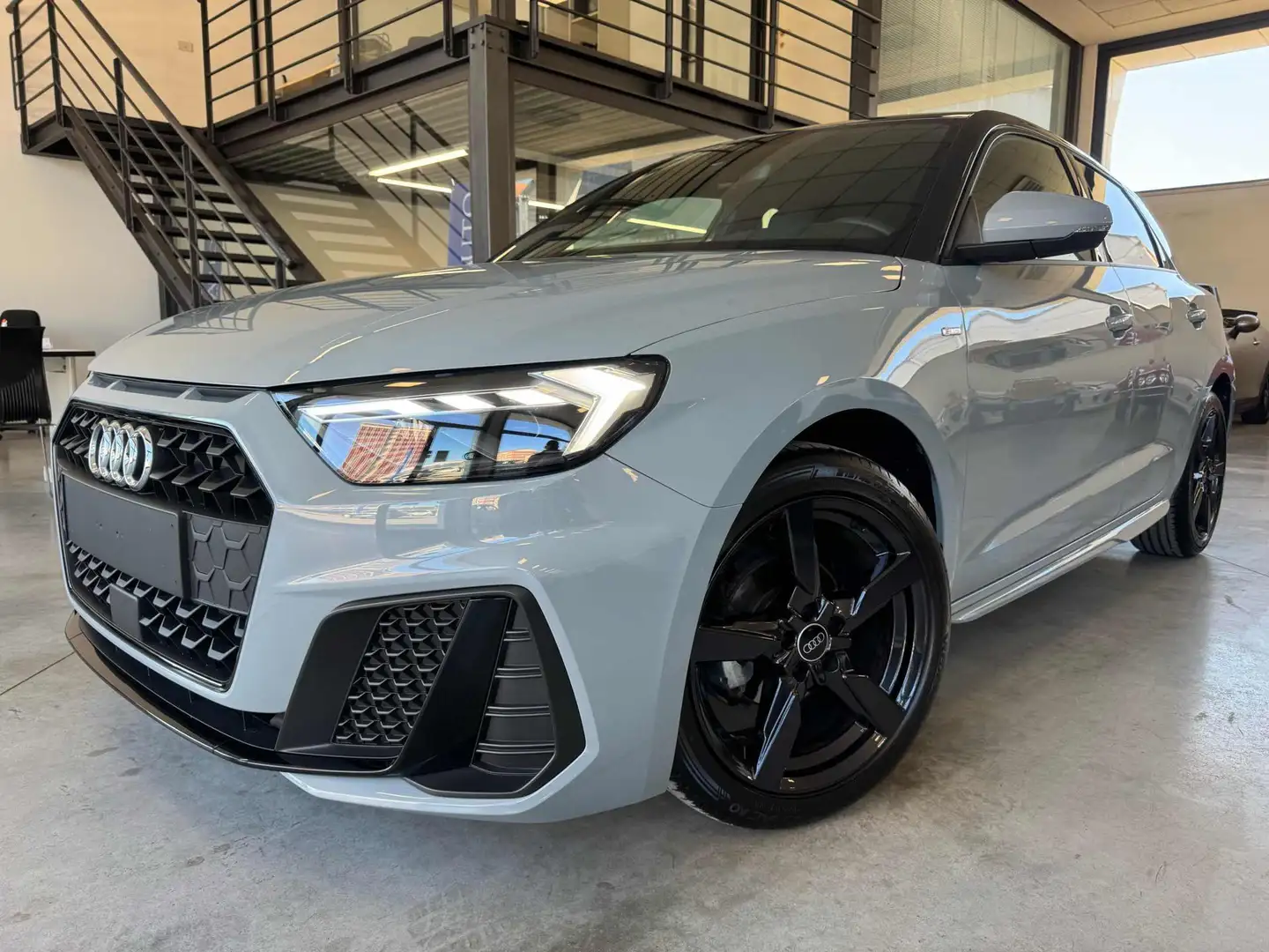 Audi A1 SPB 25 TFSI S line Interiors Grigio - 1