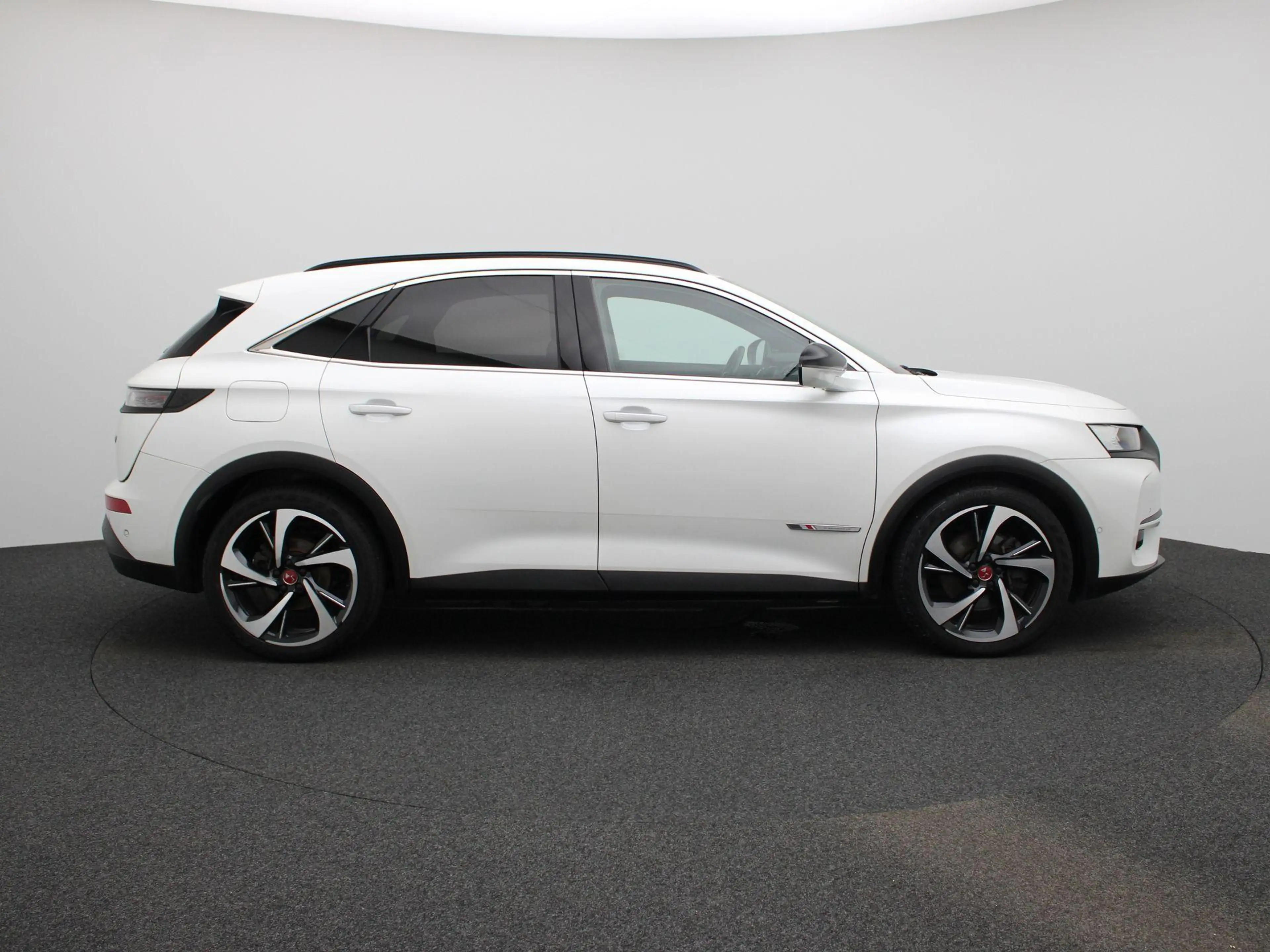 DS Automobiles DS 7 Crossback E-Tense Performance Line | WORDT VERWACHT | — photo 6