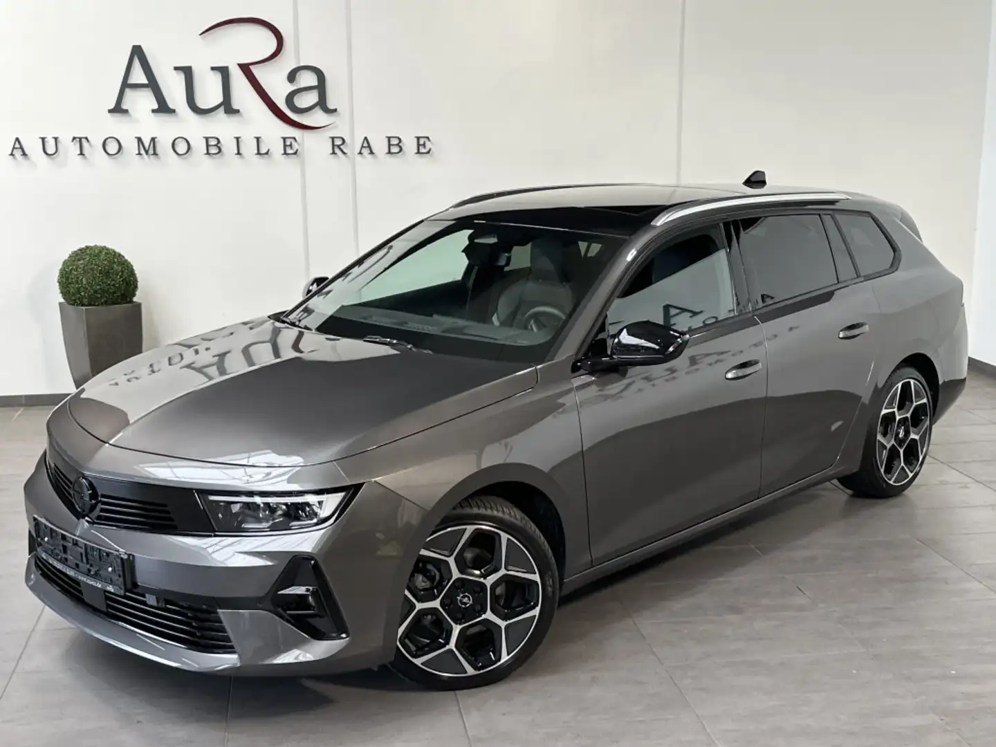 Opel Astra SpT 1.5 D Aut. GS NAV+LED+PANO+360°+CARPLAY Grau - 1