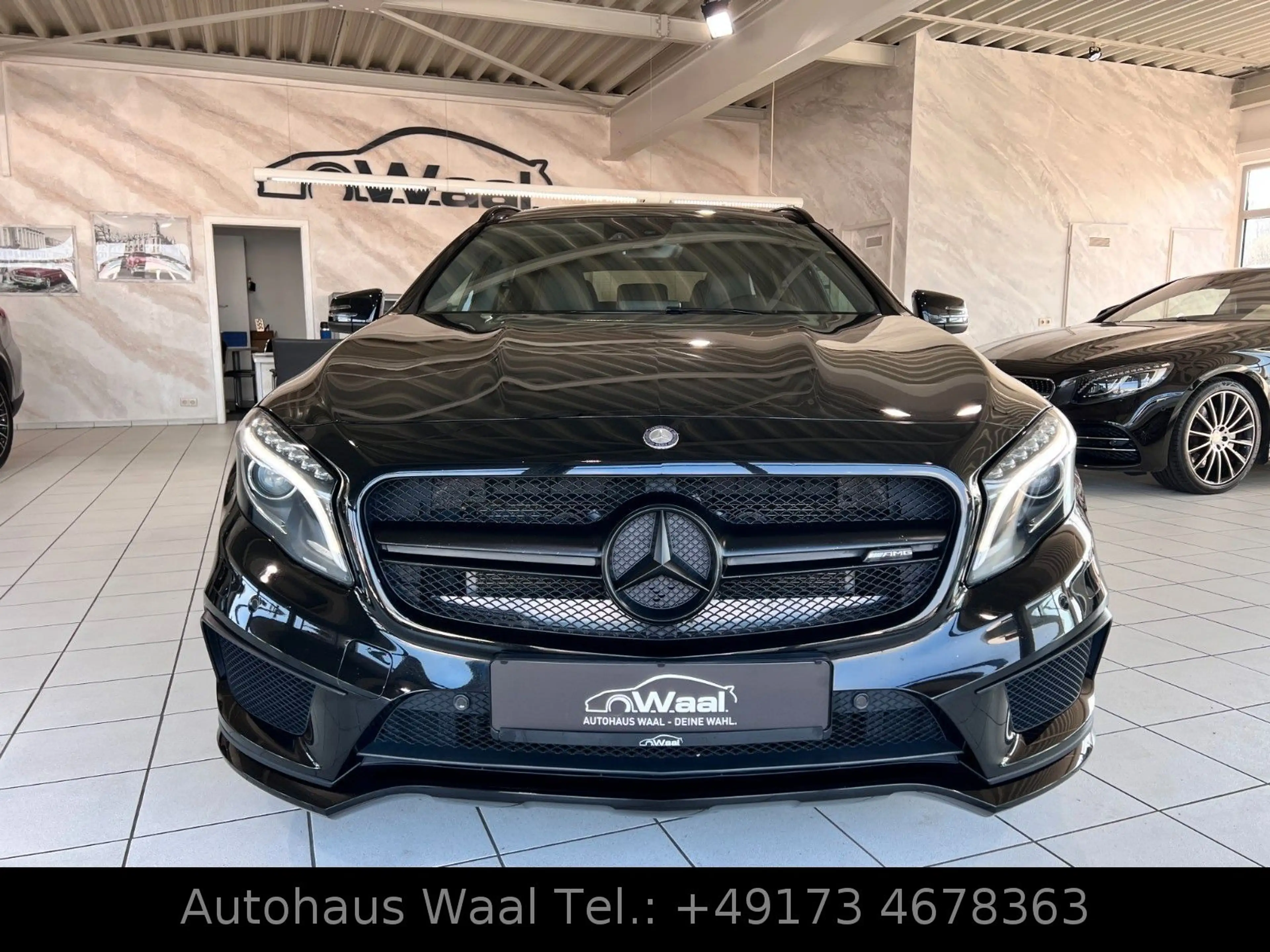 Mercedes-Benz GLA 45 AMG 4M | H/K | PANO | MEMORY | KAMERA — photo 2