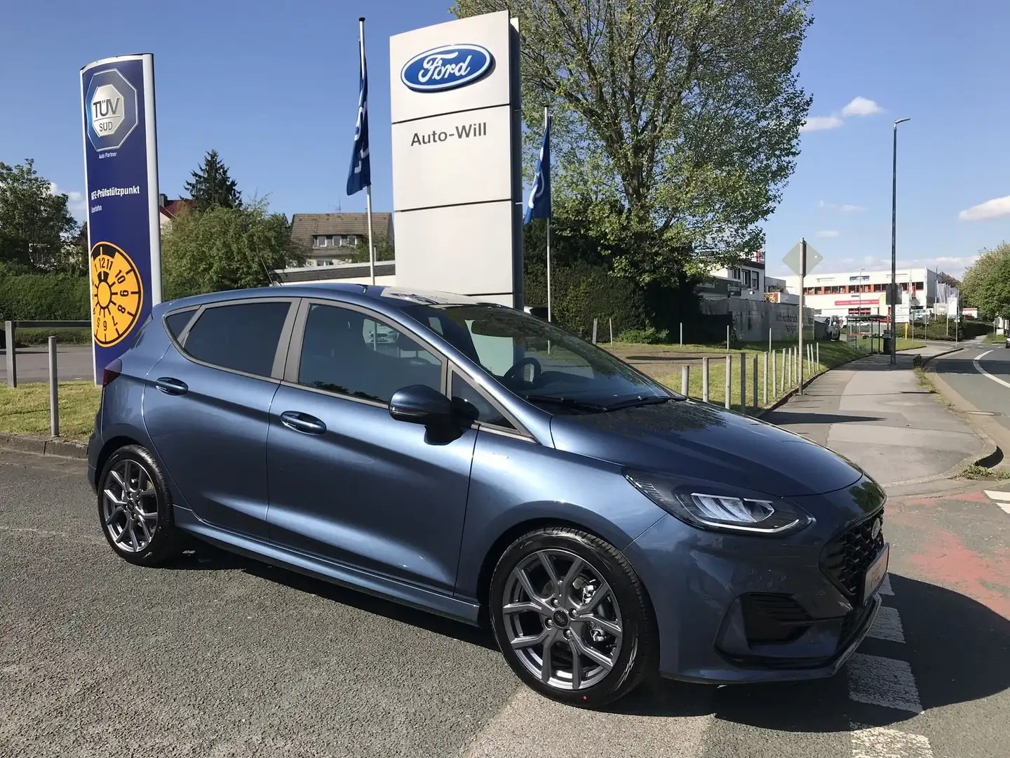 Ford Fiesta FIESTA ST-LINE X AUTOMATIK HYBRID LED ACC NAVI Blau - 1