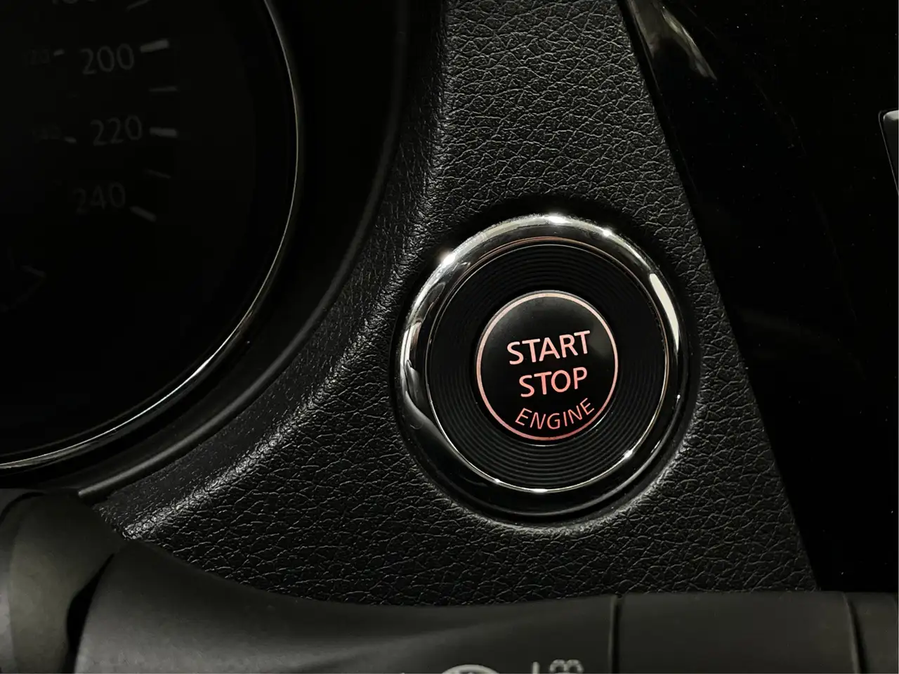 Nissan Rogue photo Nissan Rogue