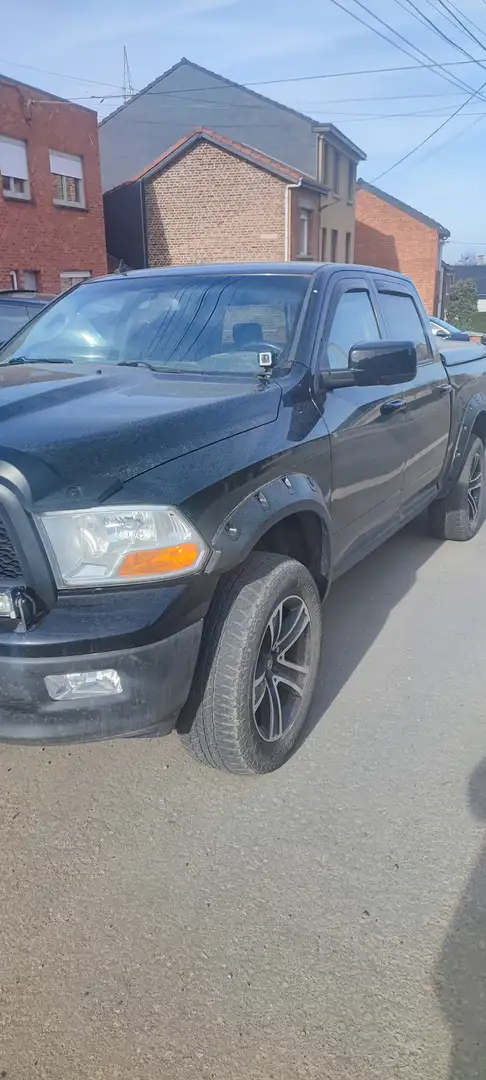 Dodge RAM 1500 Laramie Negru - 2