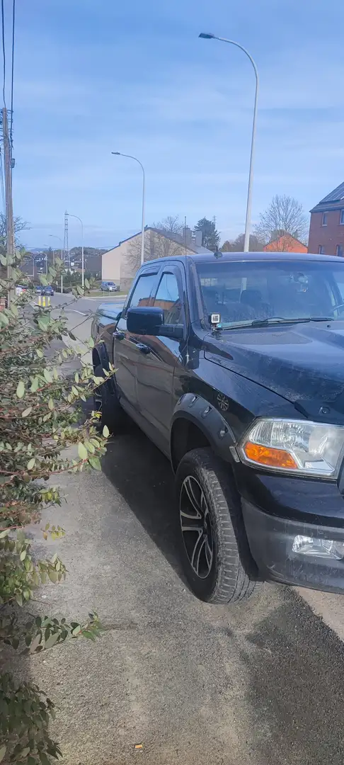 Dodge RAM 1500 Laramie Negru - 1