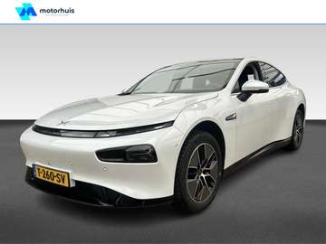 82.7 kWh 276pk RWD Long Range