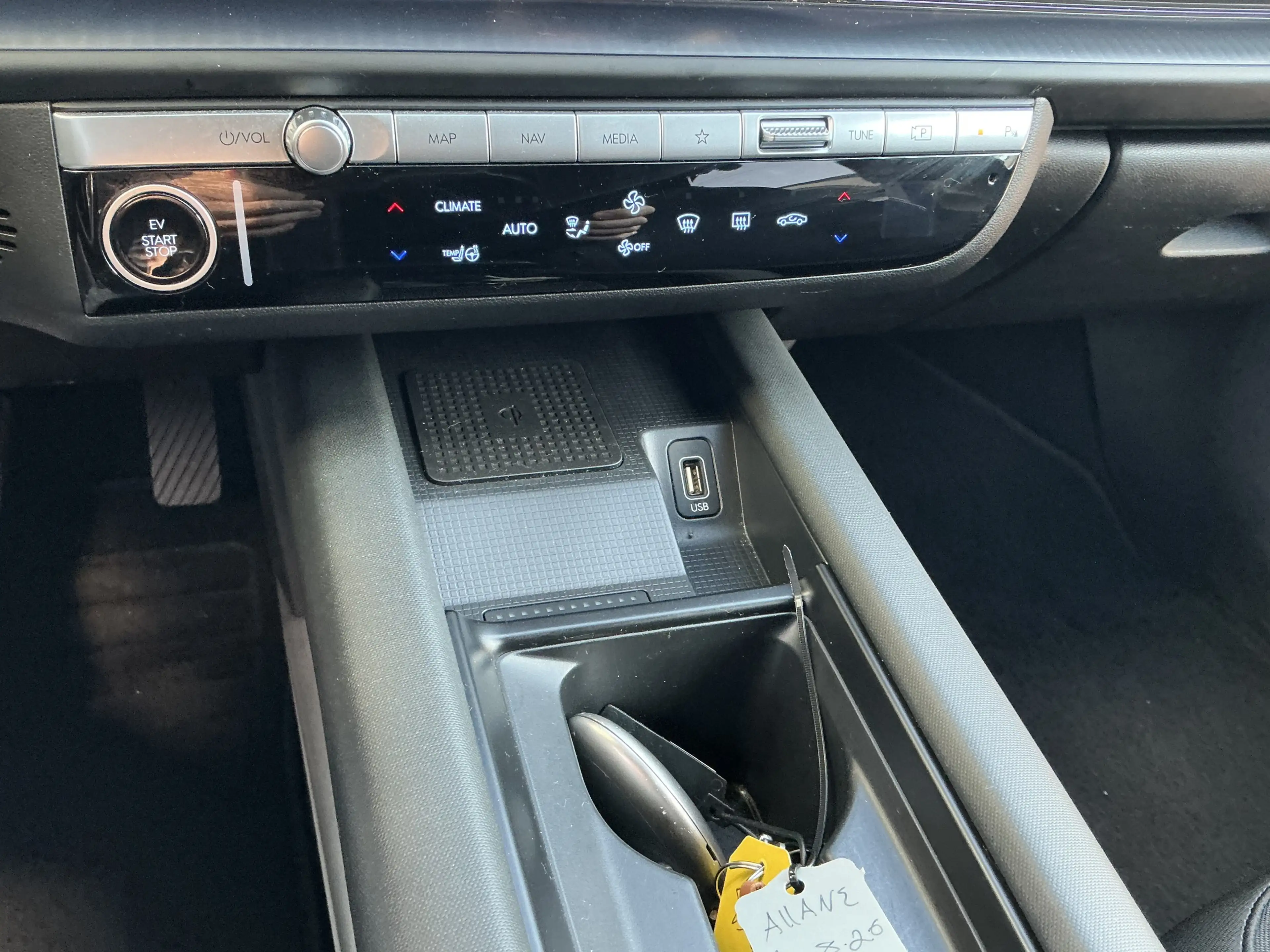 Hyundai IONIQ 6 Techniq R-Cam Navi Matrix-LED HUD 4xSHZ — photo 15