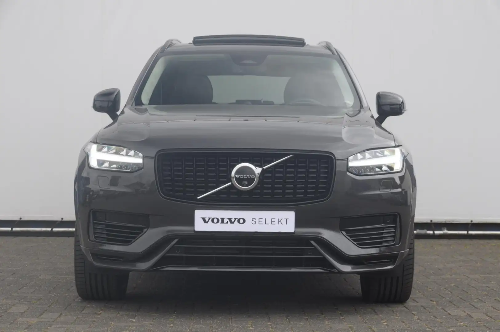 Volvo XC90 T8 455PK Automaat Plug-in hybrid AWD Ultra Dark Lu Grijs - 2