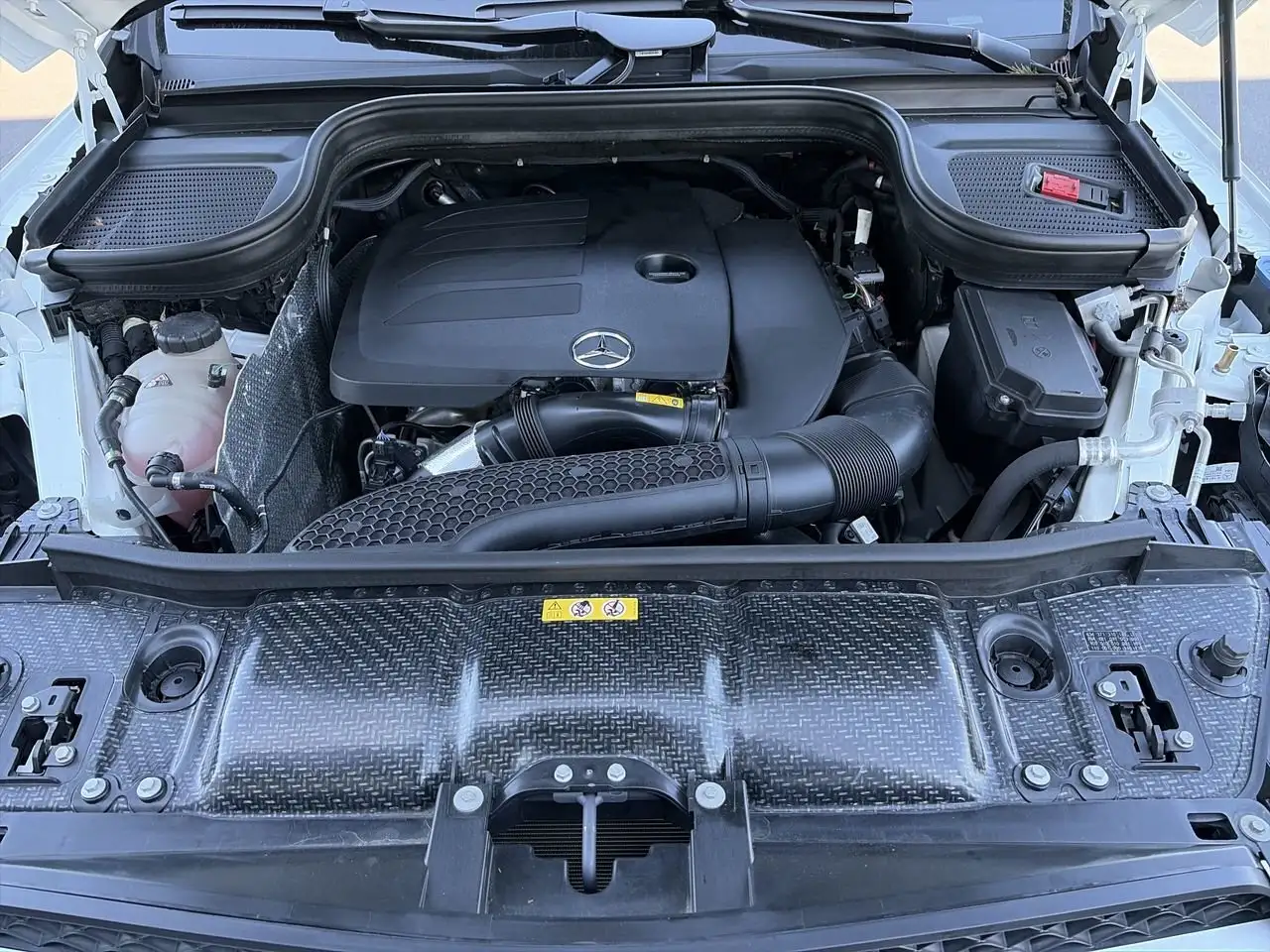 Mercedes-Benz GLE снимка Mercedes-Benz GLE