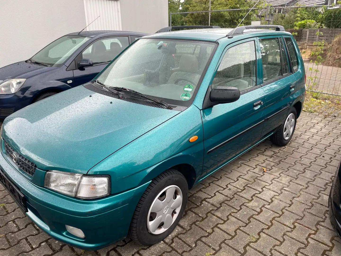 Mazda Demio 1.4 Comfort guter Zustd El. SCHIEBEDACH Vert - 1