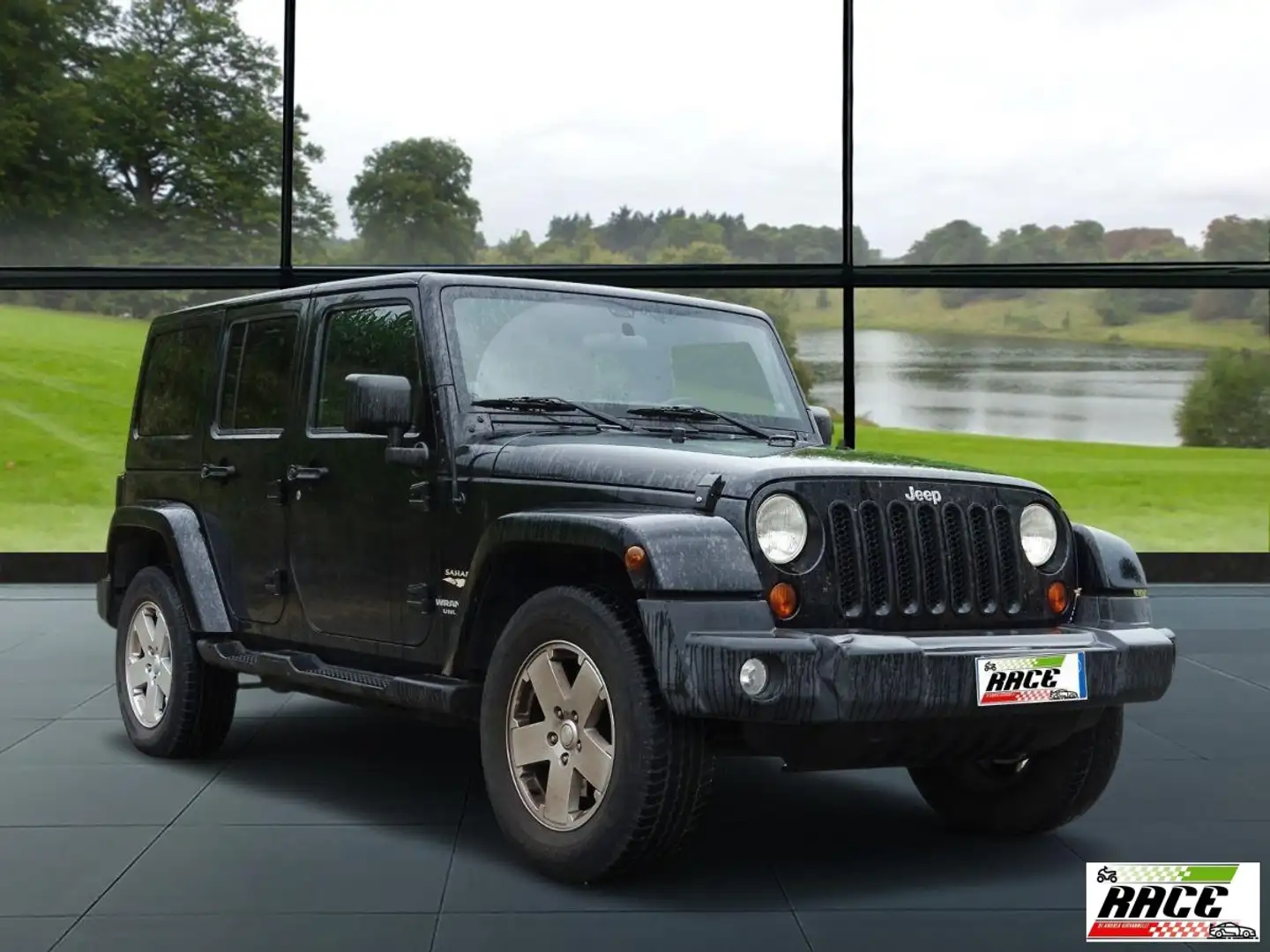 Jeep Wrangler Unlimited 2.8 CRD DPF Sahara A. Schwarz - 2