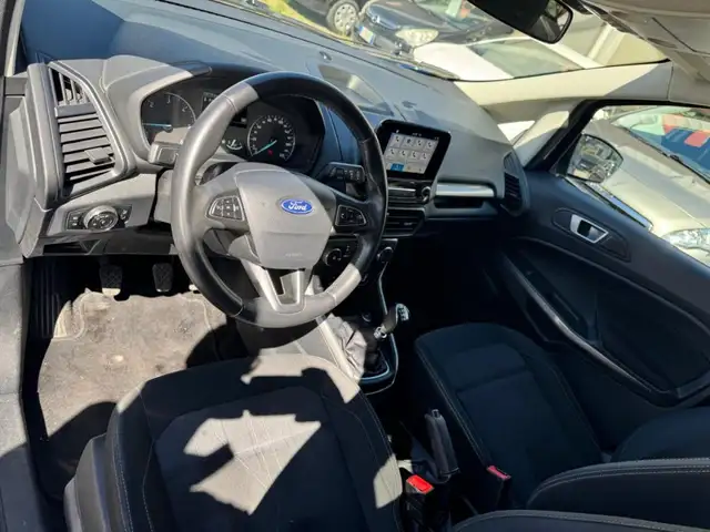 Ford Ecosport view 15