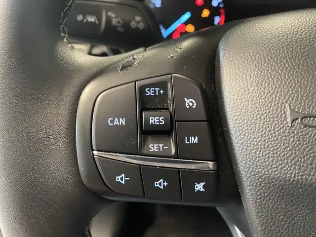 Ford Fiesta view 13