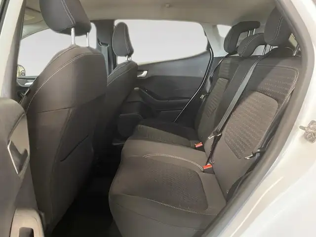 Ford Fiesta view 8
