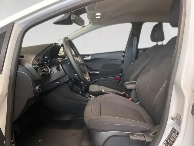 Ford Fiesta view 7