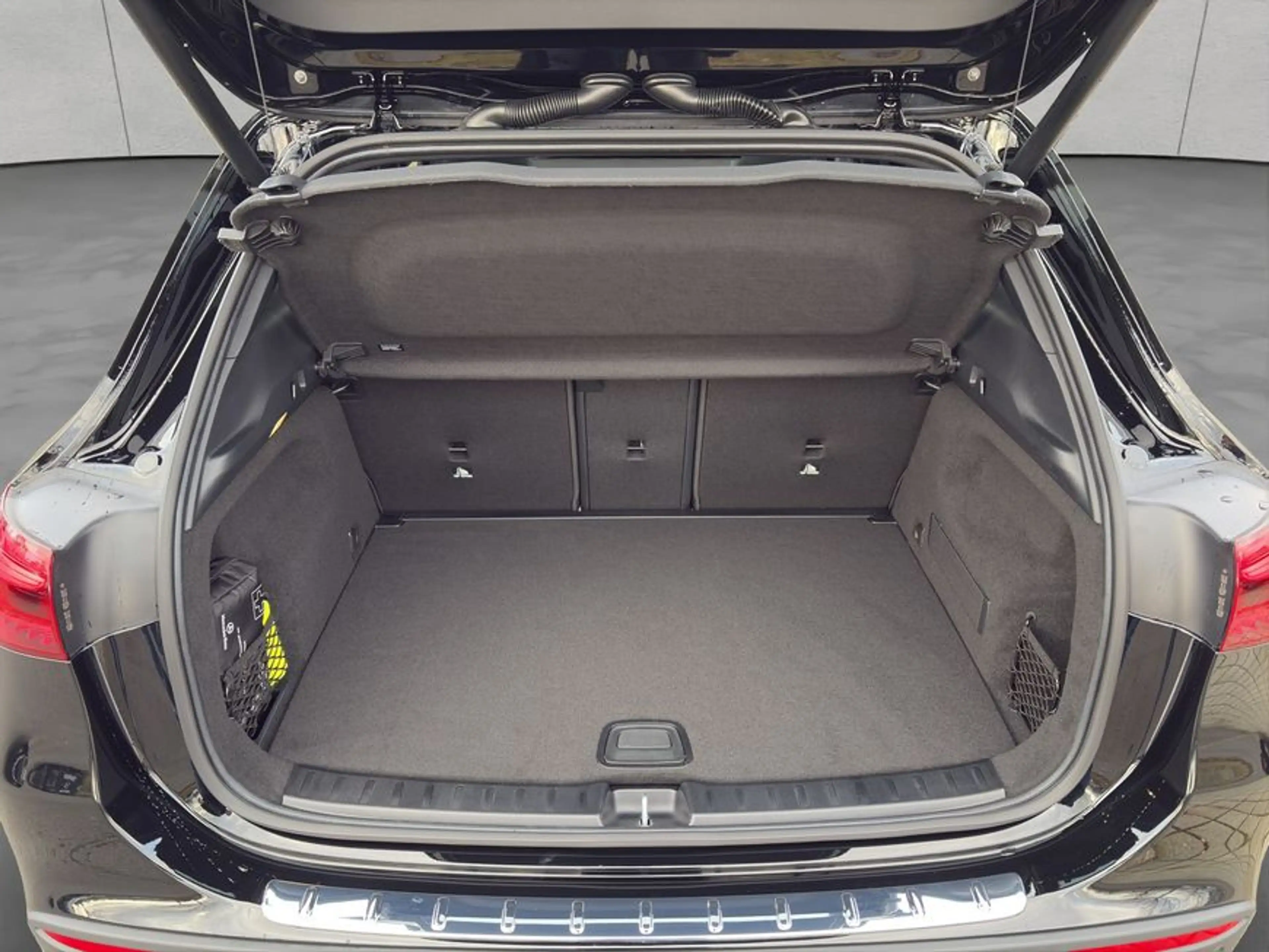 Mercedes-Benz GLA 180 GLA — photo 5