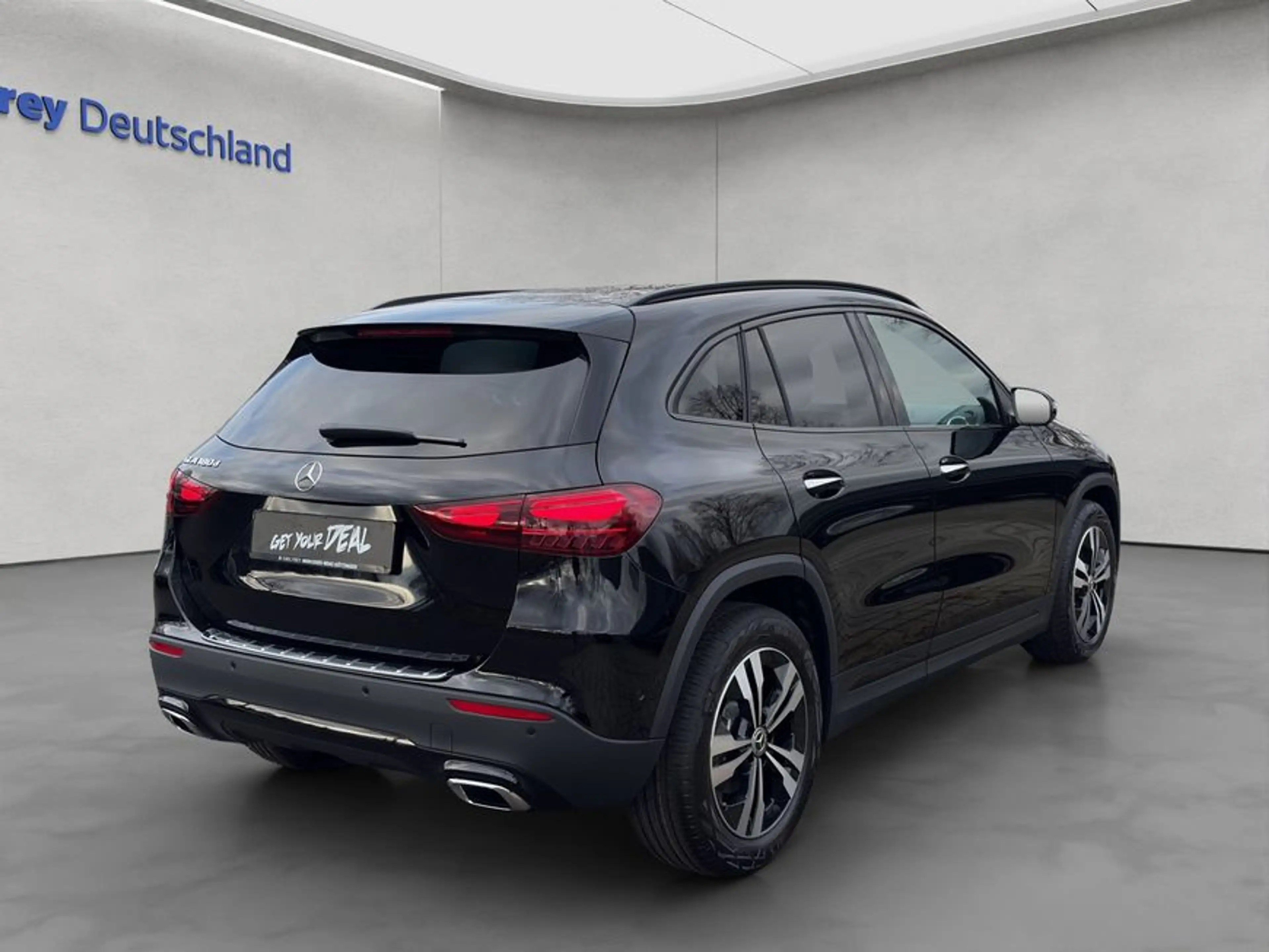 Mercedes-Benz GLA 180 GLA — photo 6