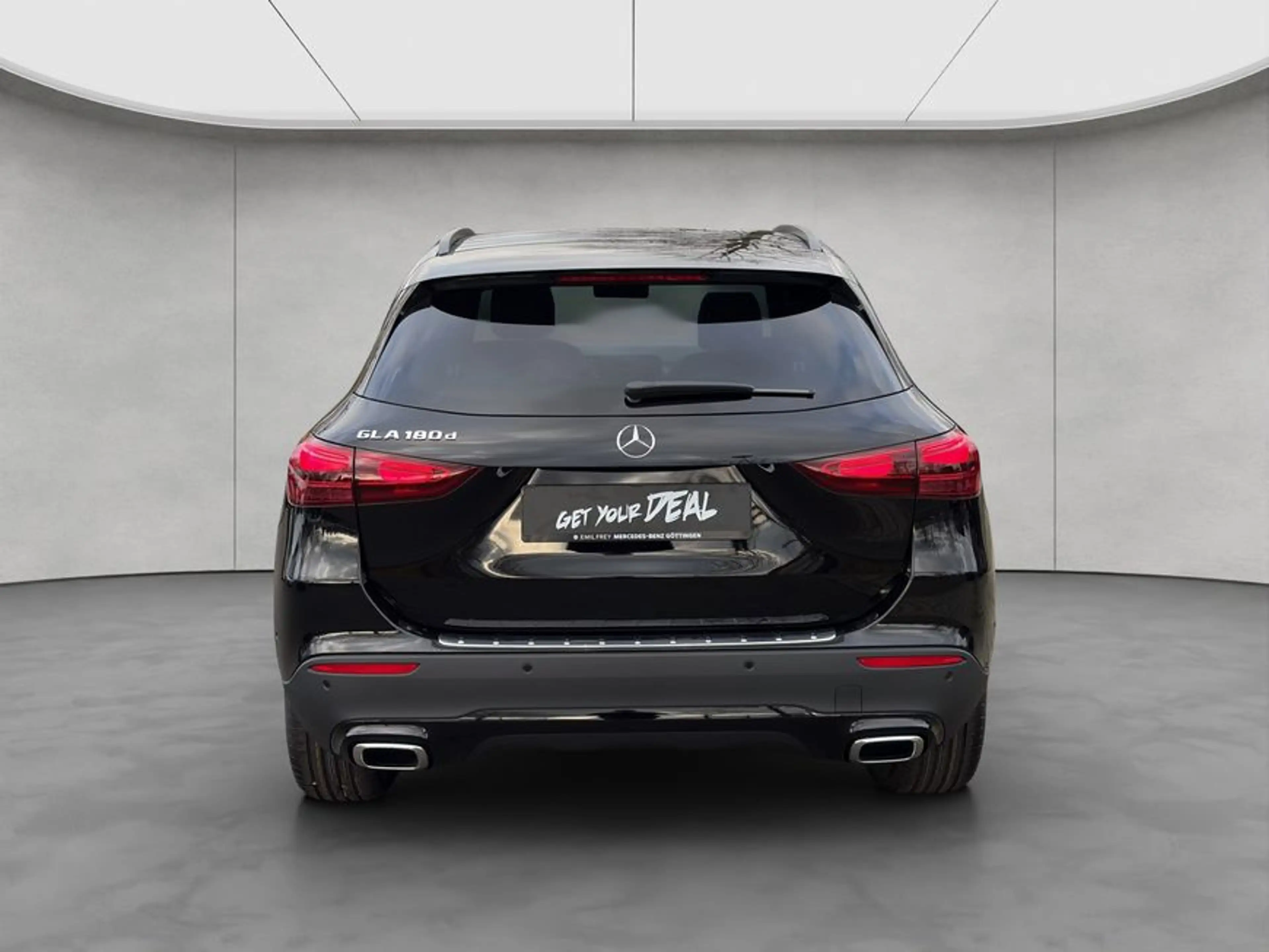 Mercedes-Benz GLA 180 GLA — photo 4