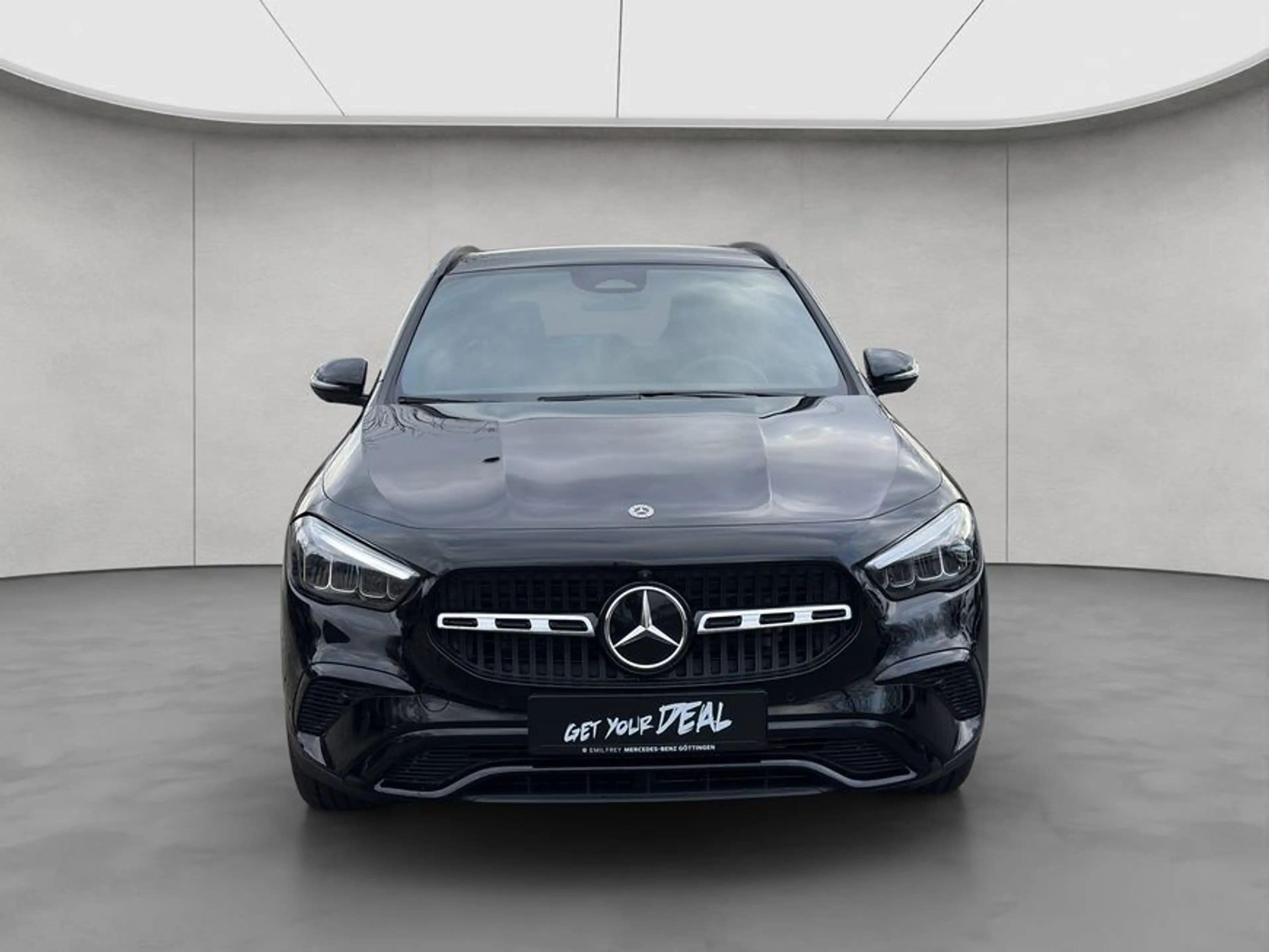 Mercedes-Benz GLA 180 GLA — photo 9