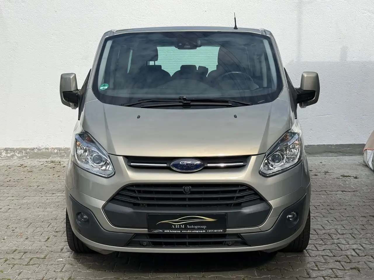 FORD TOURNEO CUSTOM 2.2 TDCI 155CH - TITANIUM - 8 PLACES - ATTELAGE - BVM - CAMÉRA DE RECUL