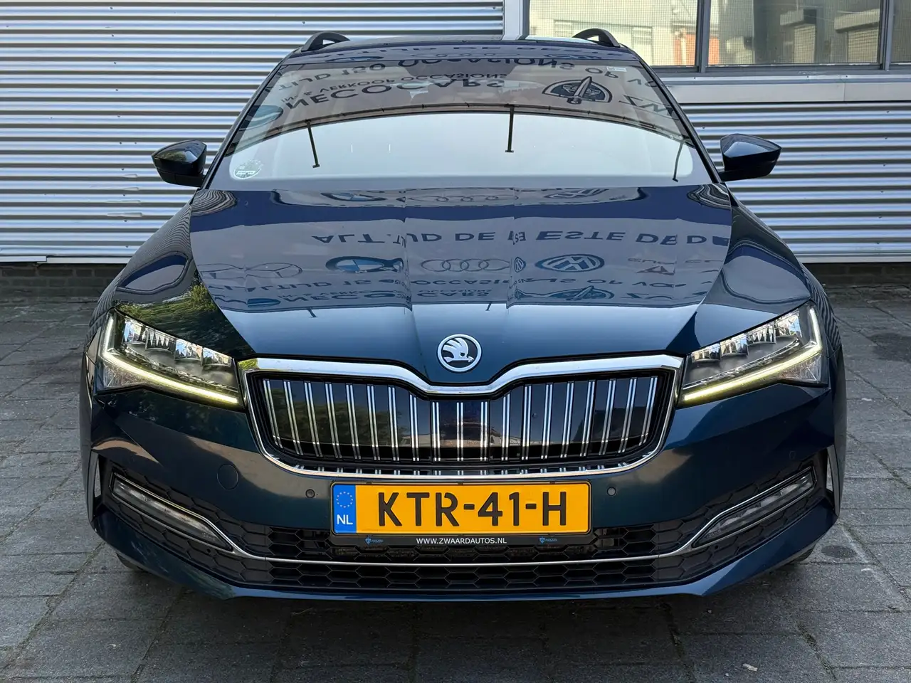 Skoda Superb Combi 1.4 TSI iV Business Edition Plus Plug In Hyb, миниатюра 5