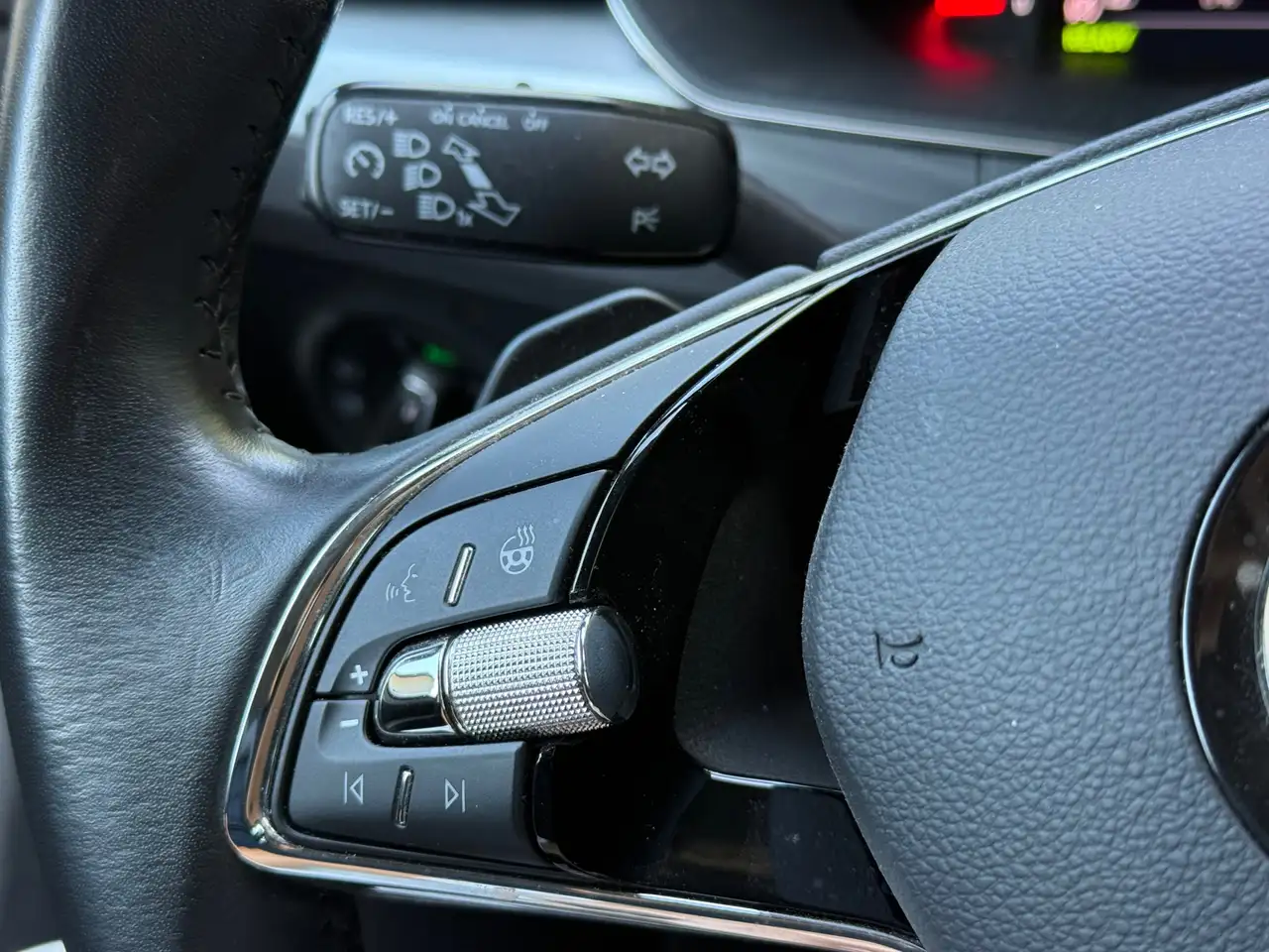 Skoda Superb Combi 1.4 TSI iV Business Edition Plus Plug In Hyb, миниатюра 22