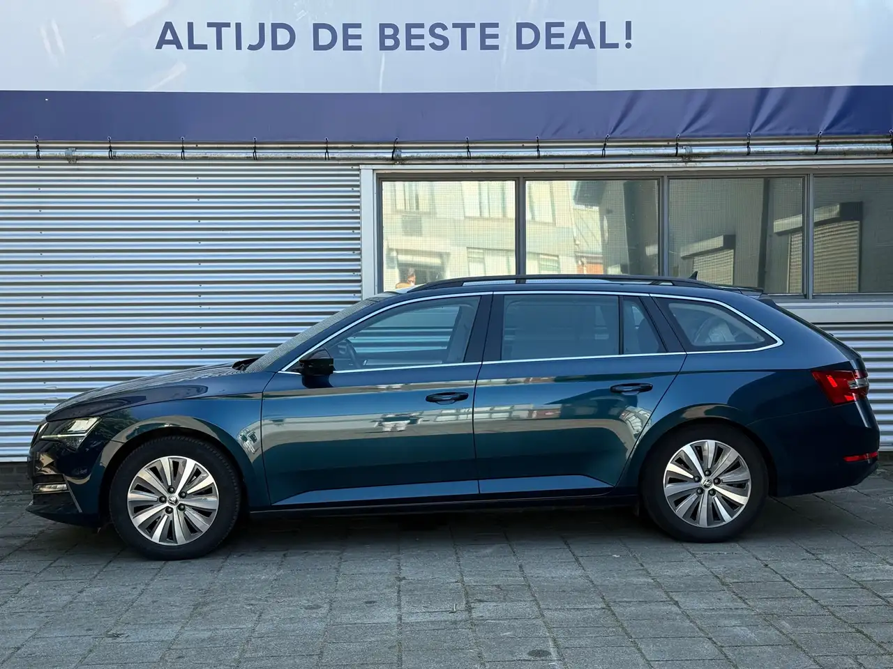 Skoda Superb Combi 1.4 TSI iV Business Edition Plus Plug In Hyb, миниатюра 2