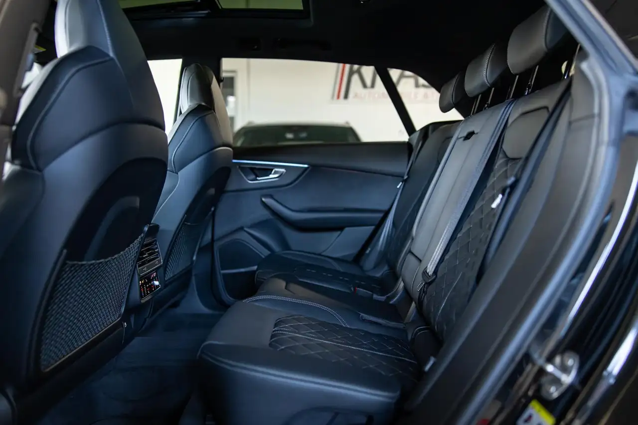 Audi SQ8 4.0 TFSI quattro AHK PANO B&O STHZ FACELIFT 15