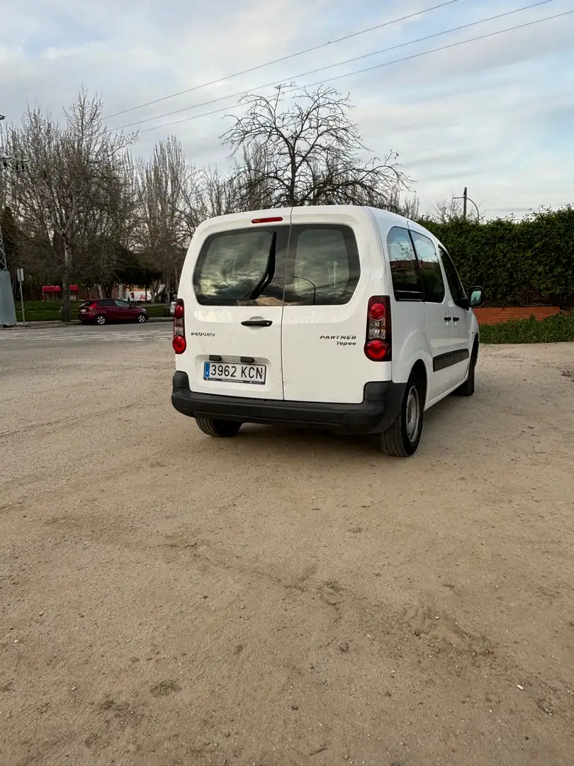 Peugeot Partner Tepee 1.6HDI Active 92 Білий - 2