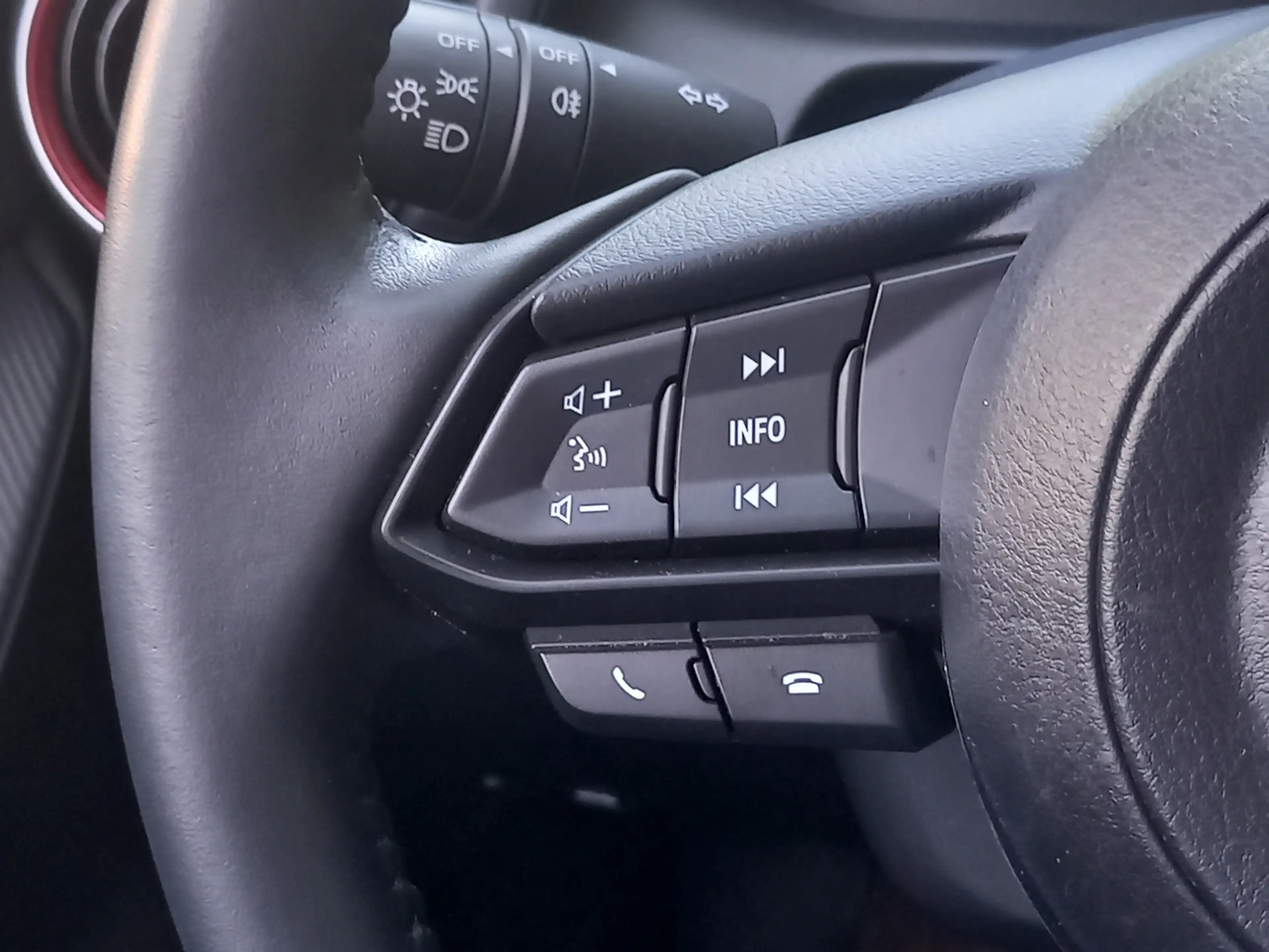 Mazda 2 1.5 Skyactiv-G Sportive automaat! — photo 9