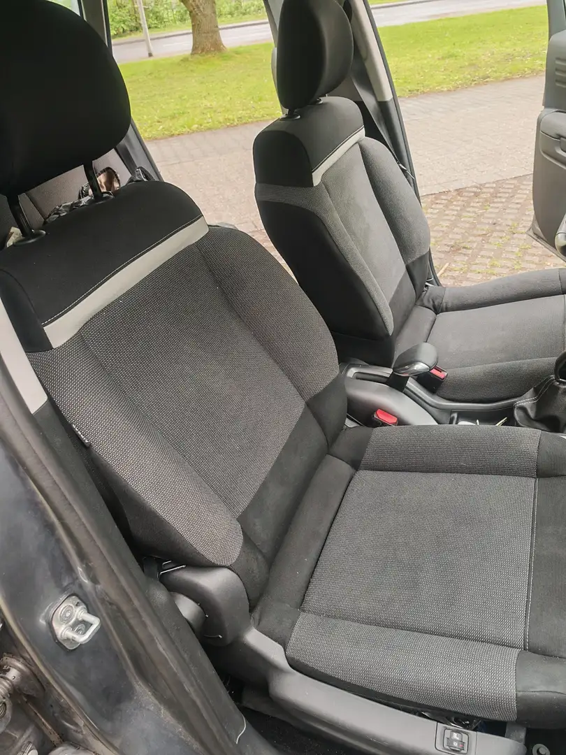 Citroen C3 Aircross Feel Grau - 2
