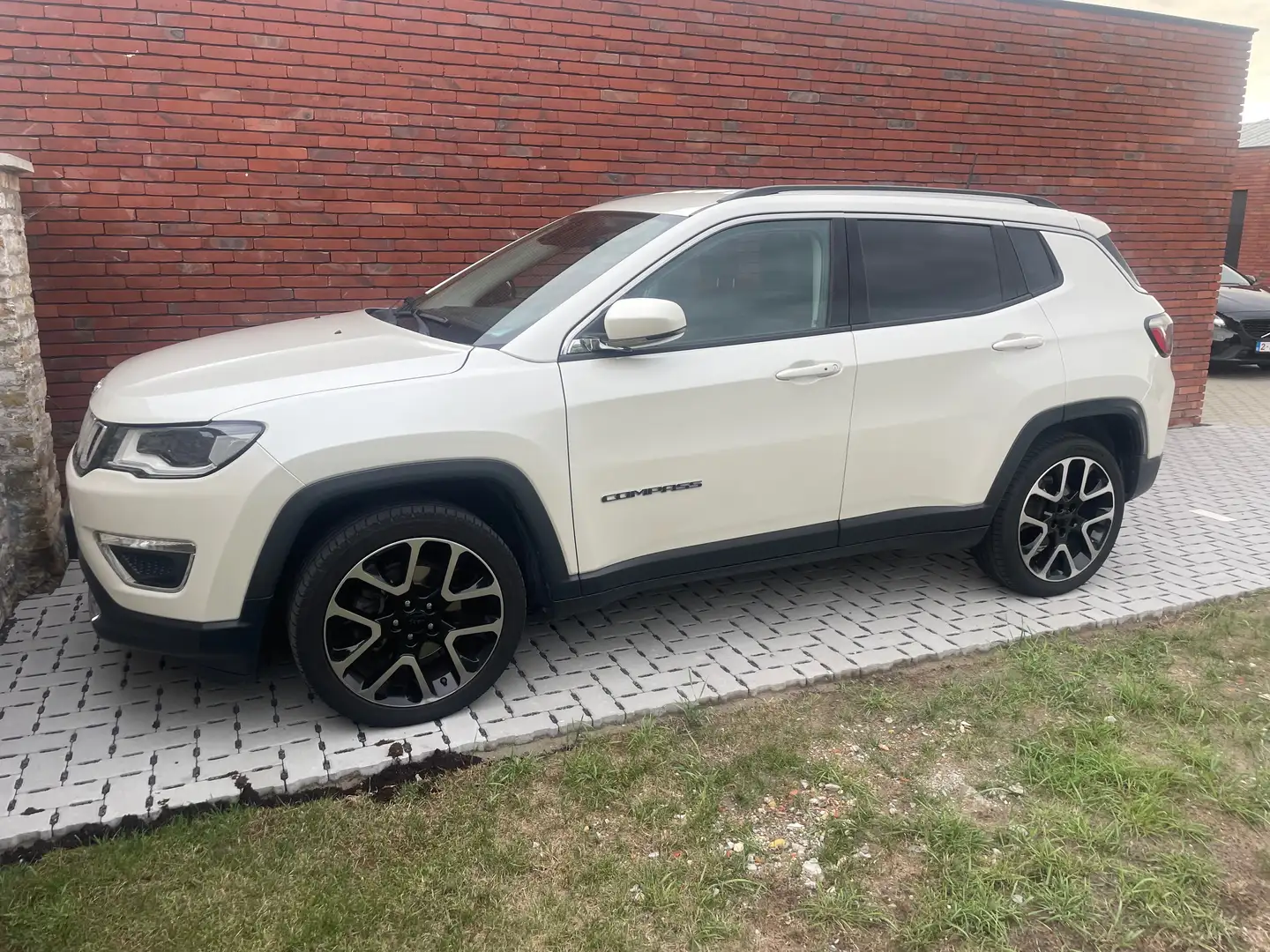 Jeep Compass Compass 1.4 MultiAir Limited Beżowy - 1