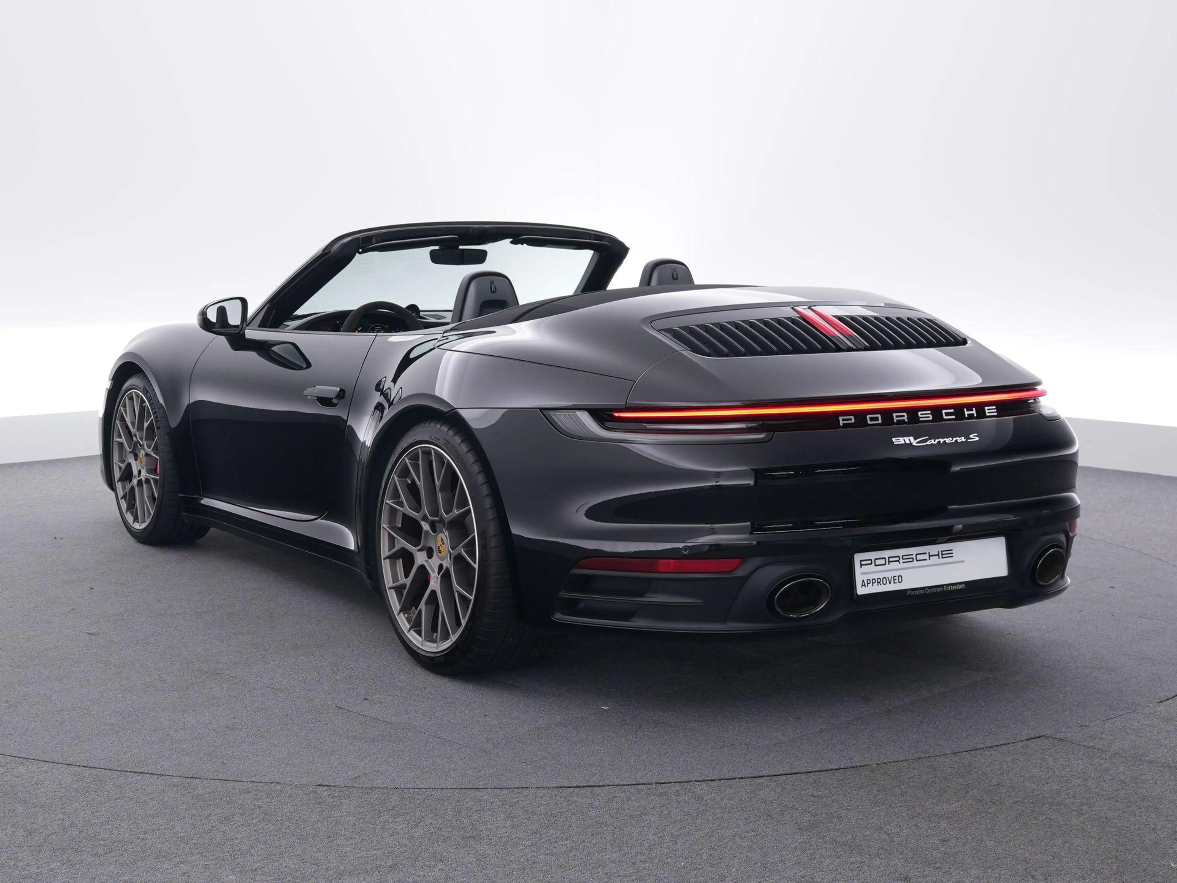 Porsche 992 Cabrio 3.0 Carrera S — photo 3