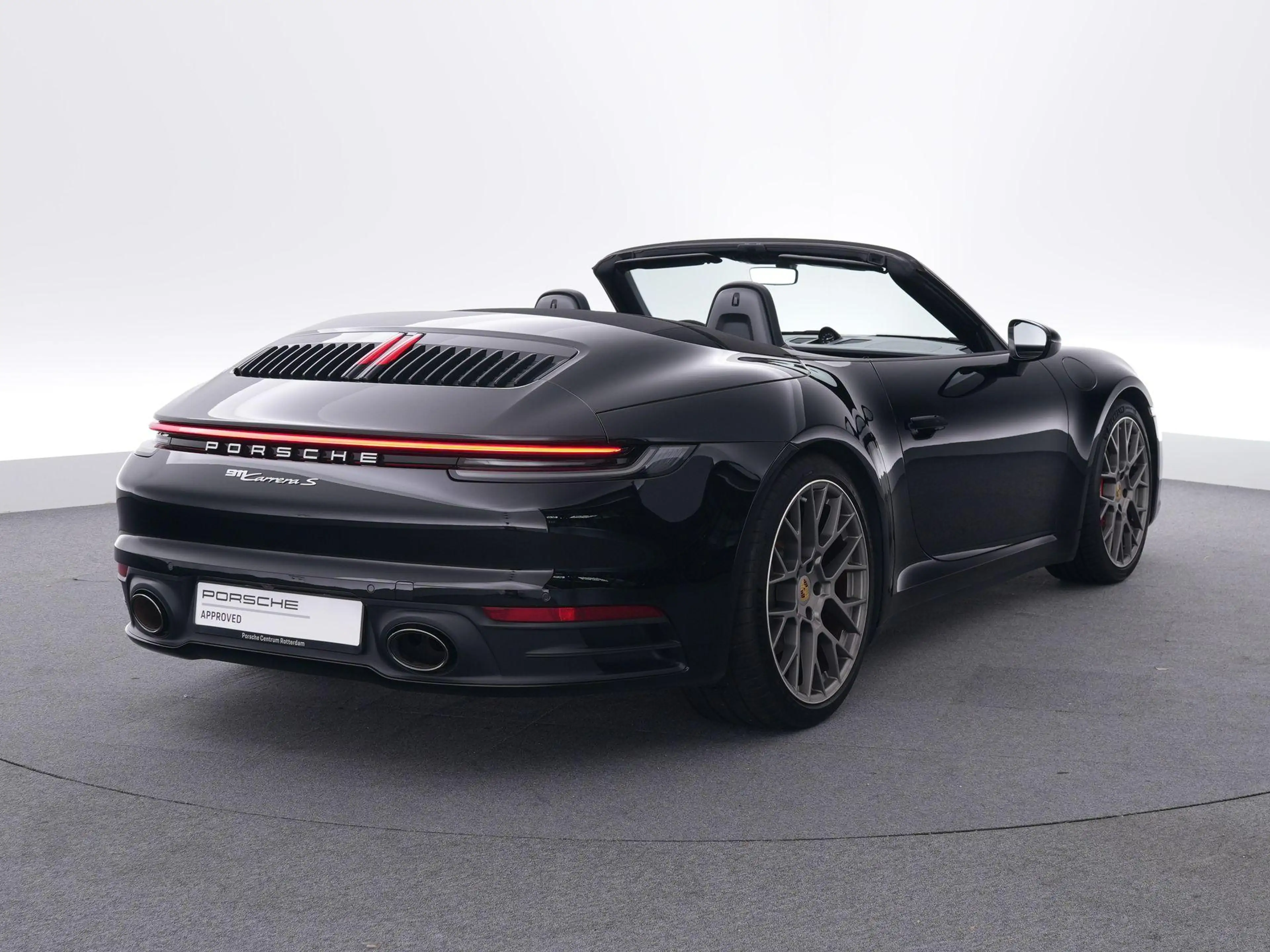 Porsche 992 Cabrio 3.0 Carrera S — photo 5