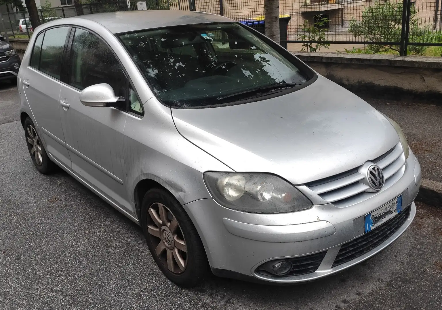 Volkswagen Golf Plus 1.6 FSI Comfortline Argento - 1