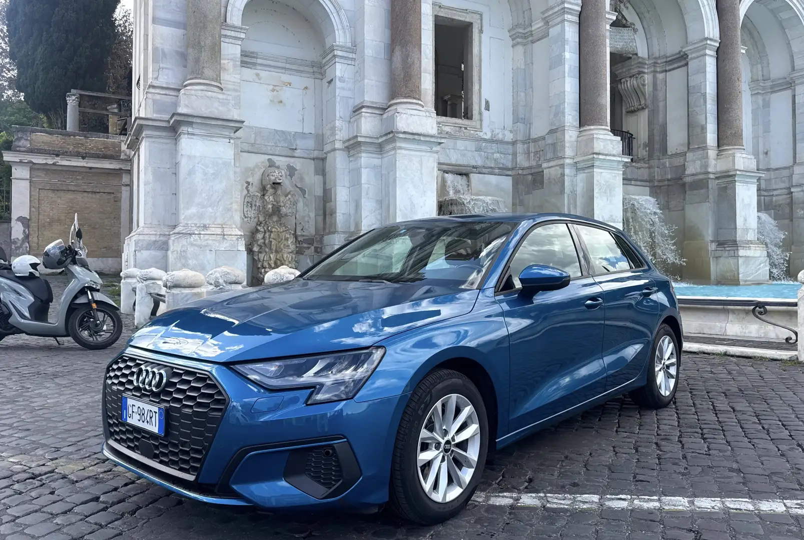 Audi A3 Sportback 35 1.5 tfsi mhev Advanced iva esposta Bleu - 1