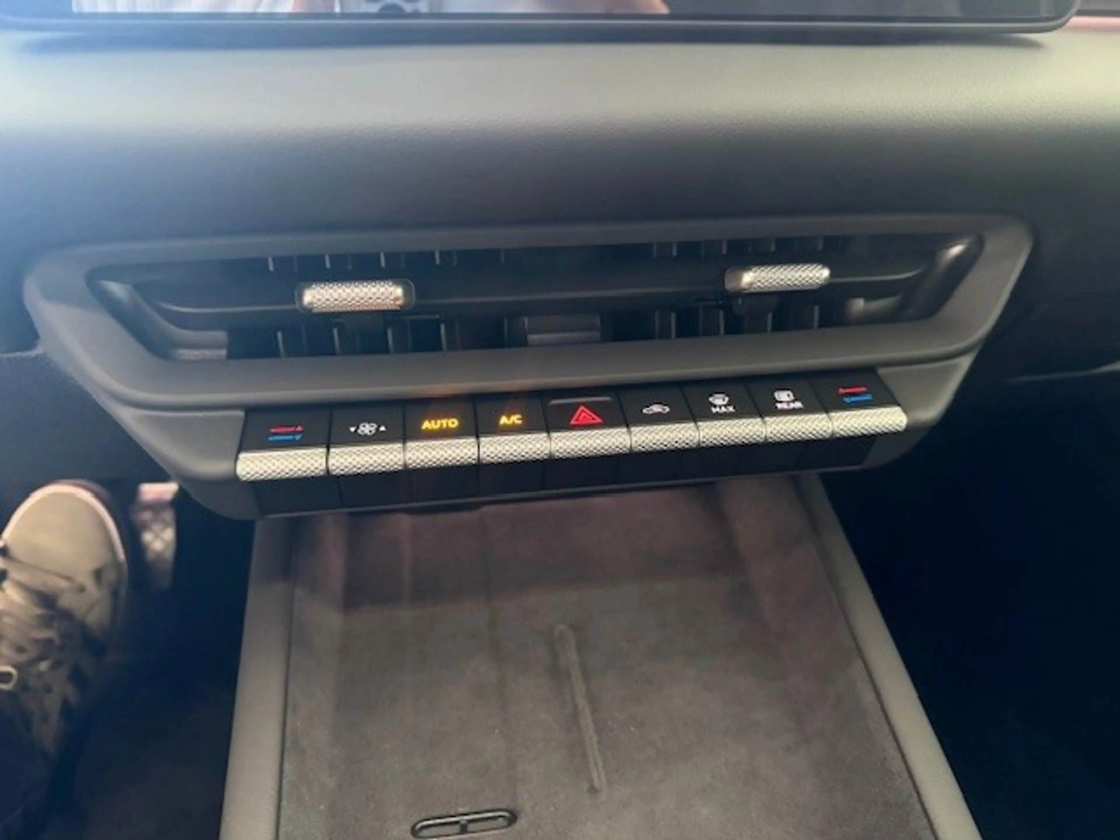 Volkswagen ID.3 Neo Life 125 kW - 50 kWh — photo 10