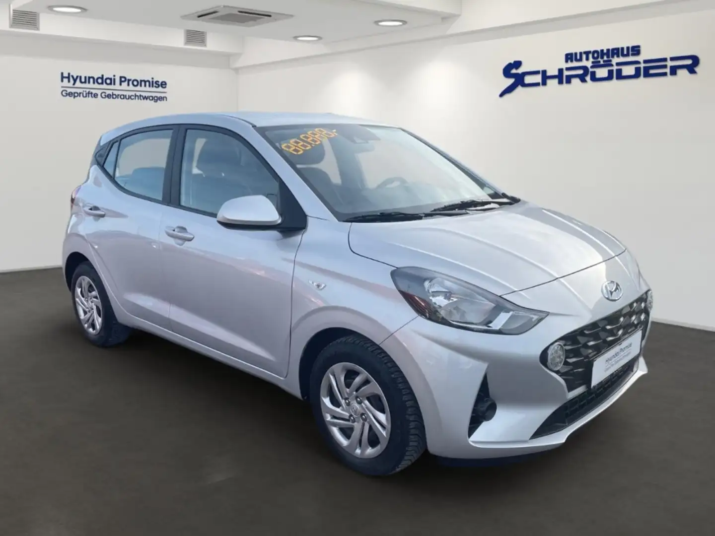 Hyundai i10 1.0 Select Funktion Allwetter Lenkradheizung Tempo Silber - 2