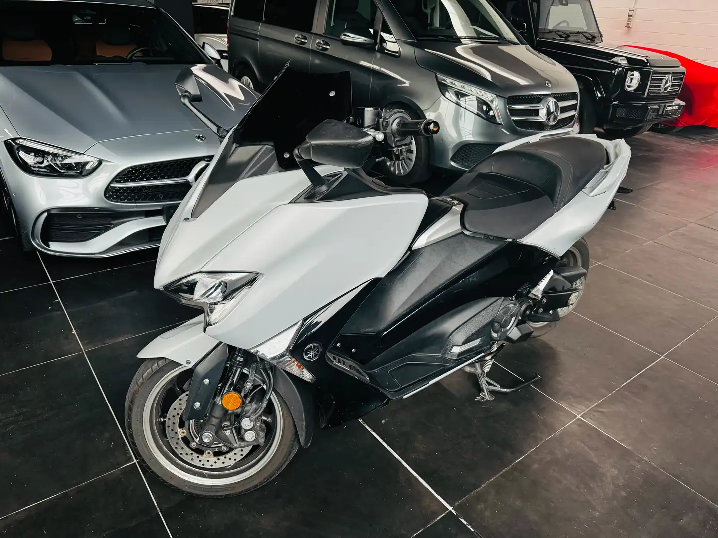 Yamaha TMAX 530 DX SPORT Grigio - 1