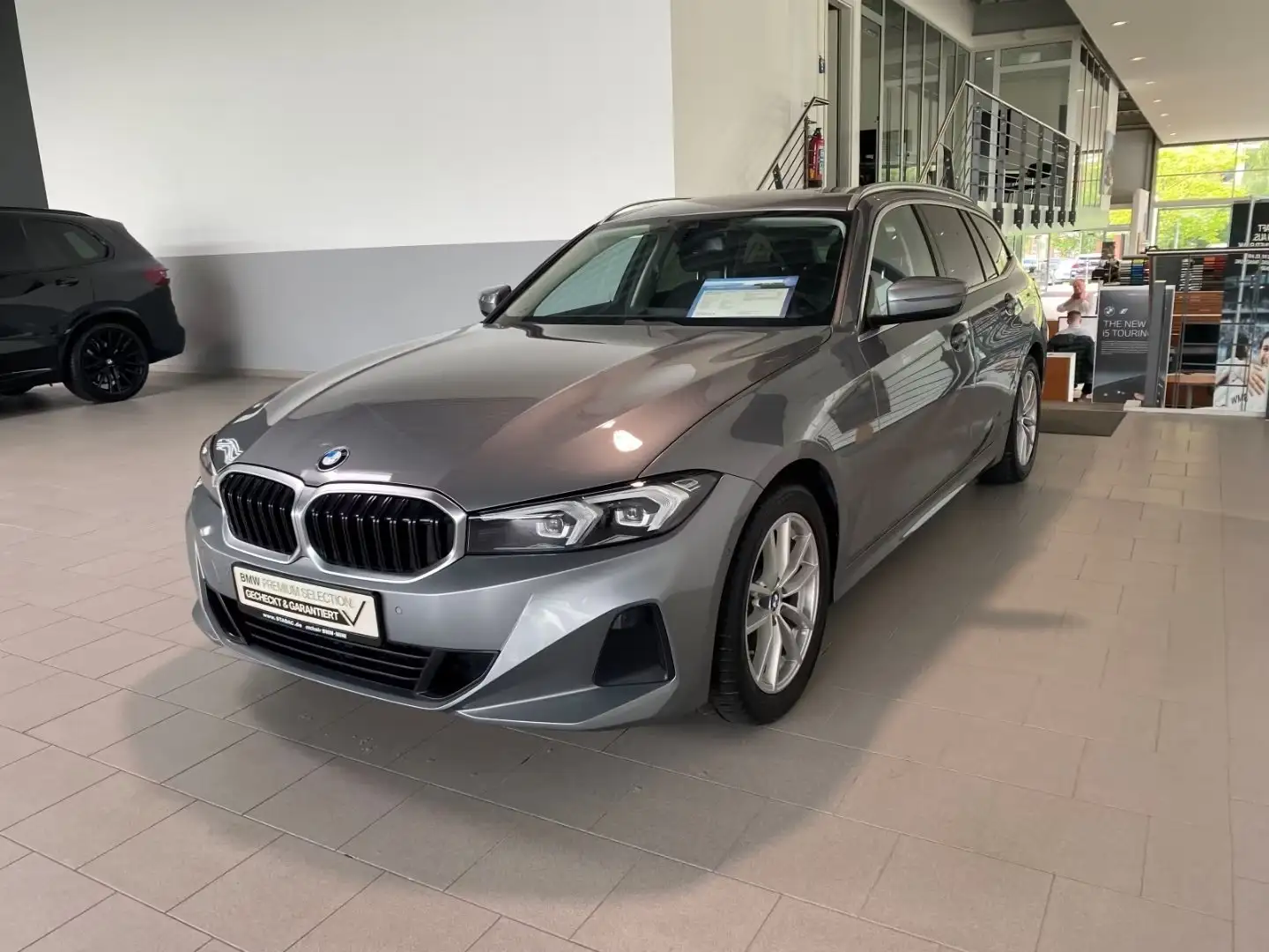 BMW 318 D Touring restyling 2023 Aut. Gris - 1