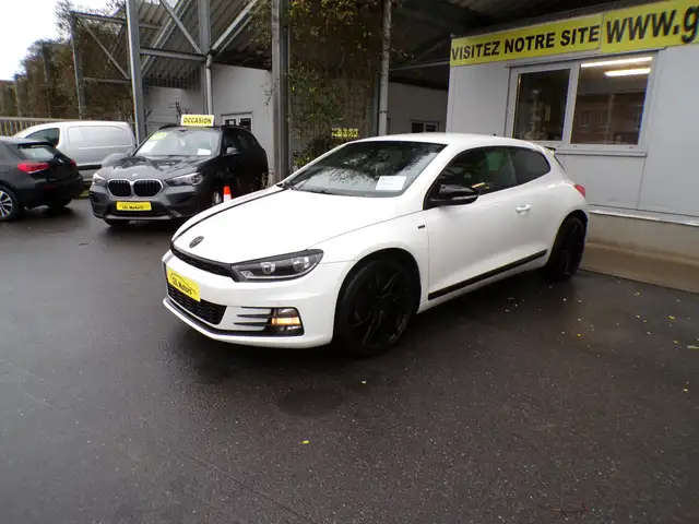 Volkswagen Scirocco 1.4 TSI 125cv Blanc 08/16 Airco Capteurs Bluetooth