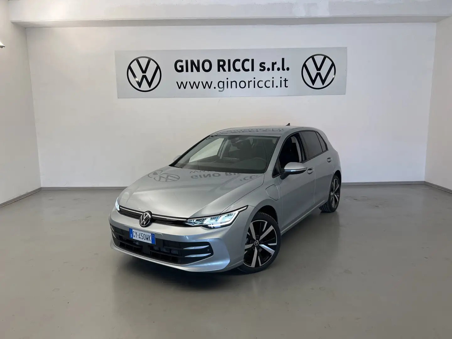 Volkswagen Golf 1.5 TSI eHybrid DSG Edition Plus Argento - 1