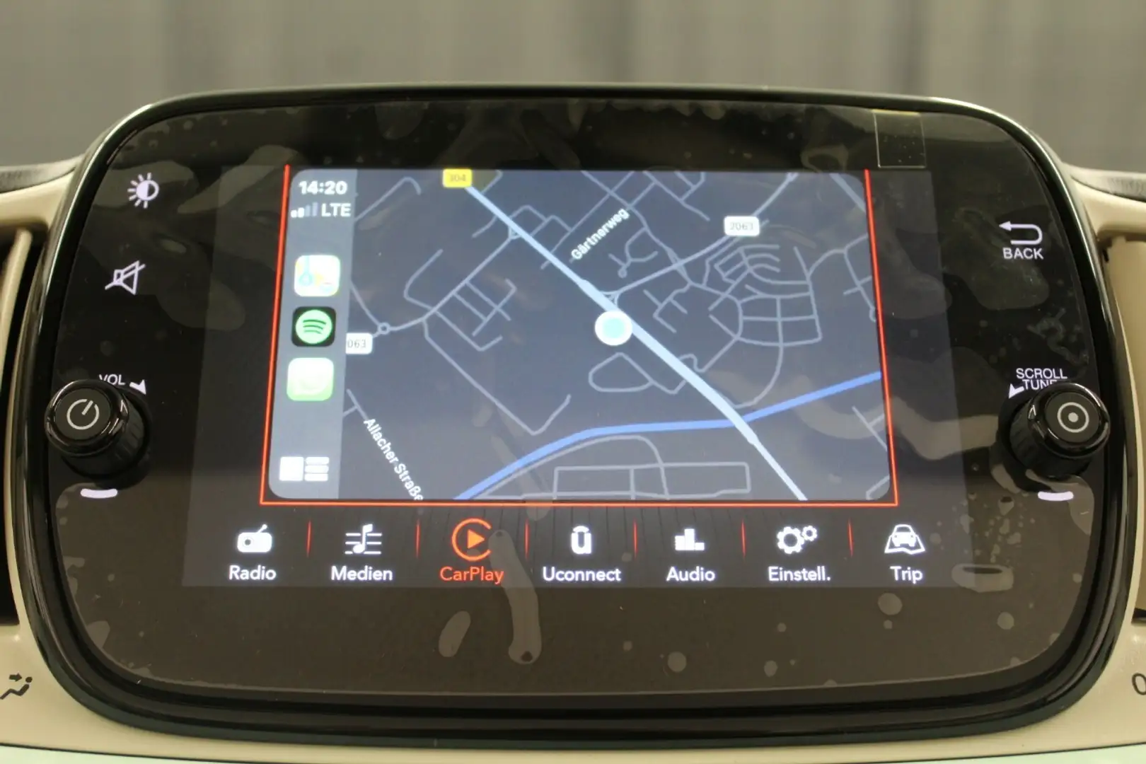 Fiat 500C 1.2 Lounge Dualogic Carplay+PDC+DAB! Grün - 2