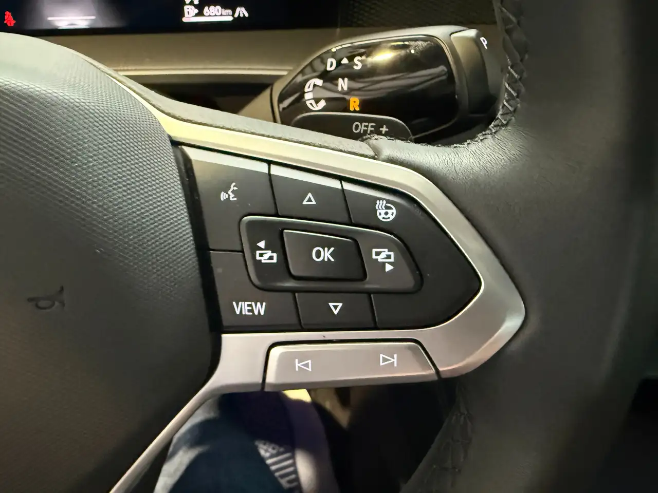 Volkswagen Tayron Tayron 1.5eTSI 7 plaatsen Dig cockpit pro trekhaak 9