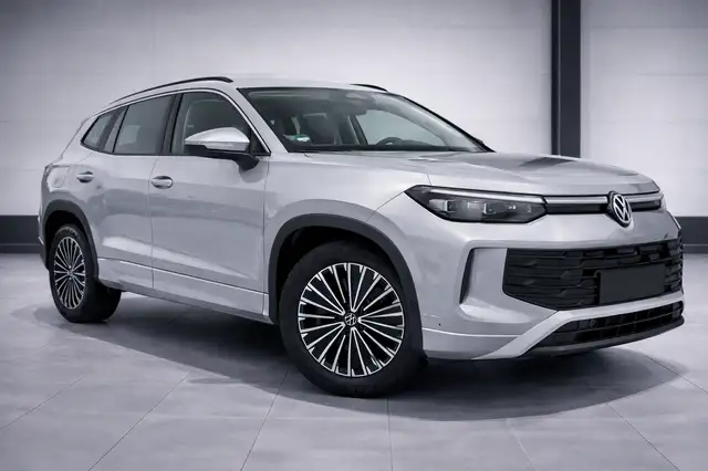 Volkswagen Tayron Tayron 1.5eTSI 7 plaatsen Dig cockpit pro trekhaak